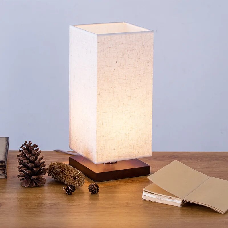 TUDA Wood Table Lamp